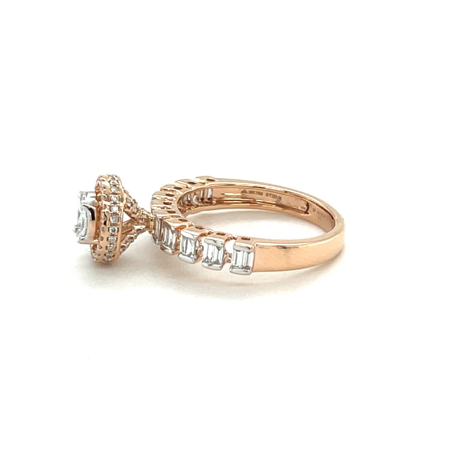 Radiant Cut Diamond Halo Ring in Rose Gold